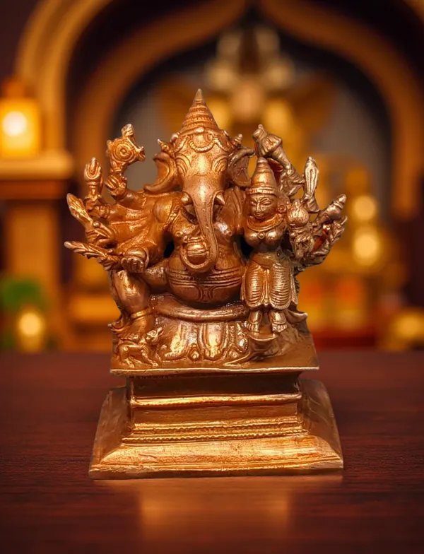 Brownish-Orange_Copper_Idols_India,_3.5_Inches,_Handmade_Lakshmi_Ganesh_560_Gram,_Patina_Antique_Finish,_Pack_Of_1_Piece
