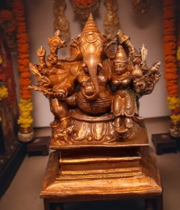 Brownish-Orange_Copper_Idols_India,_3.5_Inches,_Handmade_Lakshmi_Ganesh_560_Gram,_Patina_Antique_Finish,_Pack_Of_1_Piece