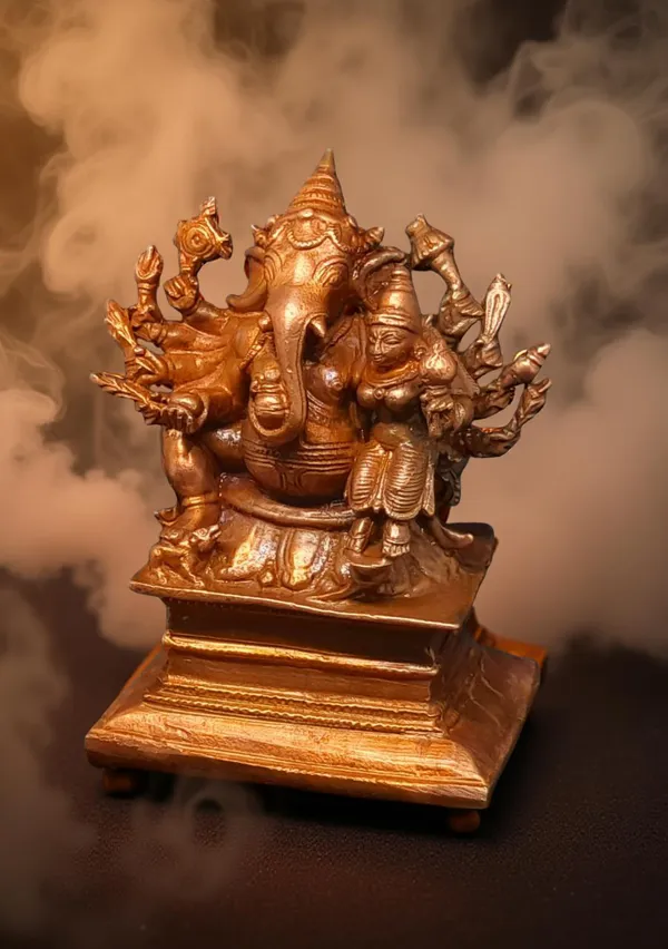 Brownish-Orange_Copper_Idols_India,_3.5_Inches,_Handmade_Lakshmi_Ganesh_560_Gram,_Patina_Antique_Finish,_Pack_Of_1_Piece