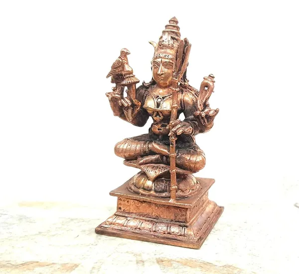 Brownish-Orange_Copper_Idolsby_Searchers_Paradise,_10Cm,_Handmade_Kamakshi_435Grams,_Patina_Antique_Finish,_Pack_Of_1_Piece