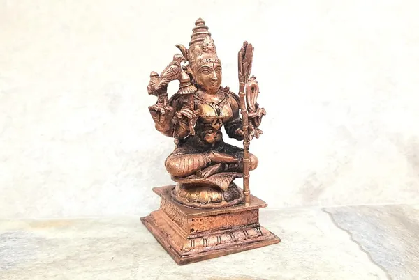 Brownish-Orange_Copper_Idolsby_Searchers_Paradise,_10Cm,_Handmade_Kamakshi_435Grams,_Patina_Antique_Finish,_Pack_Of_1_Piece