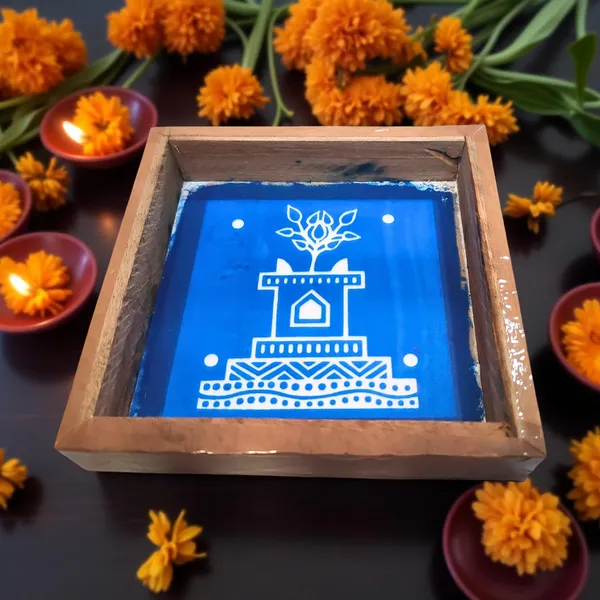 Searchers_Paradise_Thulasi_Madam_Rangoli_Stencil_Wooden_5x5_Inches_Pack_of_1_Piece