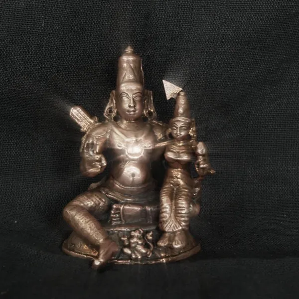 Brown_Copper_God_Idols_Ram_And_Seeta_I,_2.3_Inches,_160G,_Patina_Antique_Finish,_Pack_Of_1_Piece