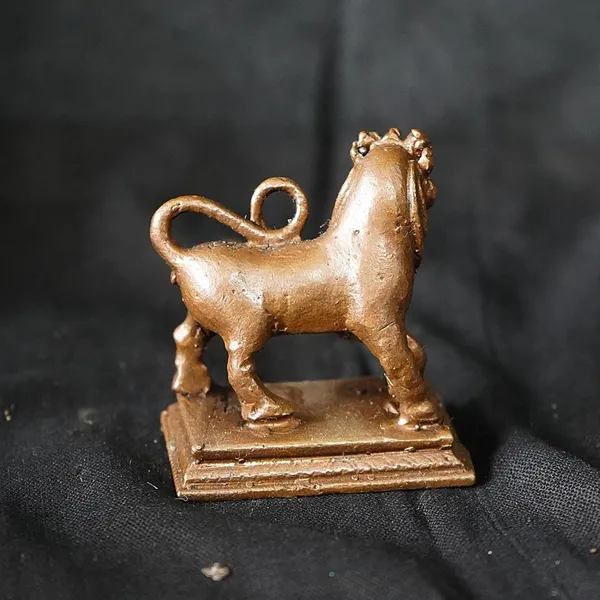 Brown_Copper_God_Idols_Lion_I,_2.1_Inches,_150G,_Patina_Antique_Finish,_Pack_Of_1_Piece