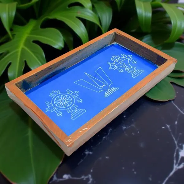 Searchers_Paradise_Shankh_Chakra_Namah_Rangoli_Stencil_Wooden_9x5_Inches_Pack_of_1_Piece