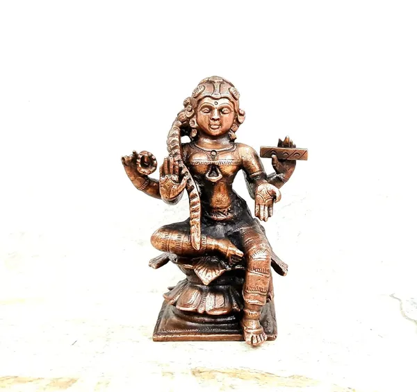 Brown_Copper_Handmade_Bala_Tiripura_Sundar_8.8_Cm_322_G,_Patina_Antique_Finish,_Pack_Of_1_Piece