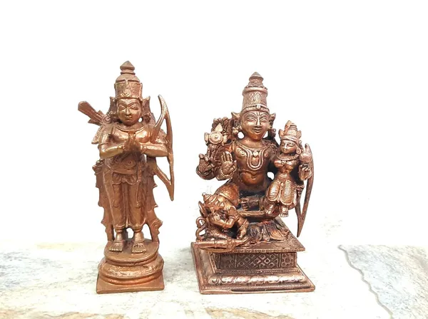 Brownish-Orange_Copper_Idolsby,_9_Cm,_Handmade_Ram_Darbar_575G,_Patina_Antique_Finish,_Pack_Of_1_Piece
