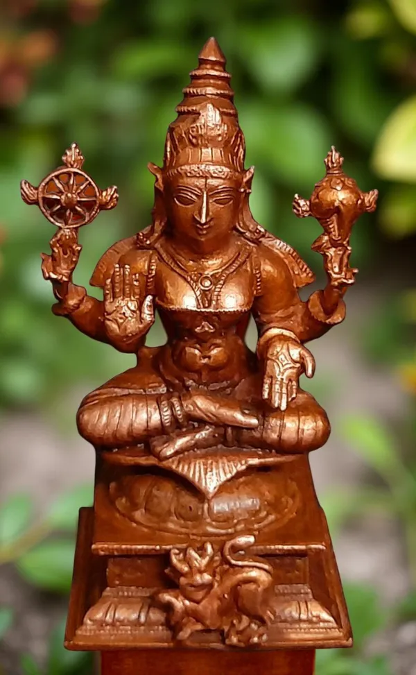 Brownish-Orange_Copper_Idols_Of_God_Moogambikai,_4_Inch,_430_Gram,_Patina_Antique_Finish,_Pack_Of_1_Piece