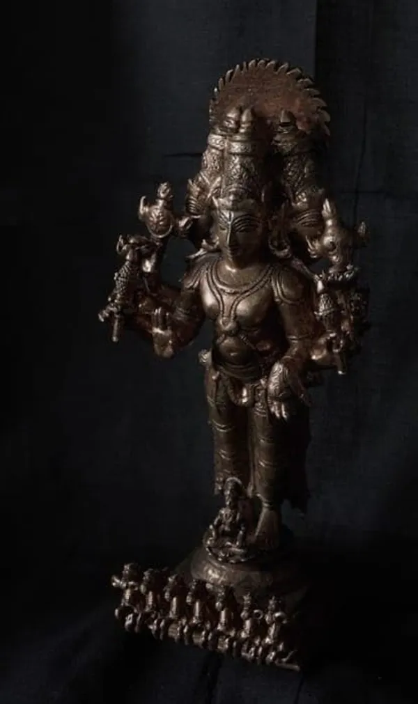 Brown_Copper_Handmade_Suriya_Narayanar,_7_Inches,_950G,_Patina_Antique_Finish,_Pack_Of_1_Piece