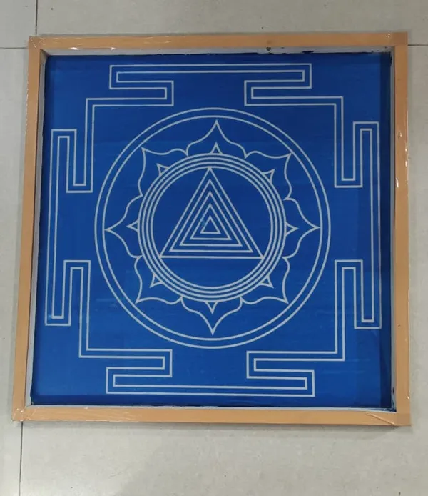 Kali_Mandala_Yantra_Rangoli_Design_Stencil_Wooden_Frame_pack_of_1_piece