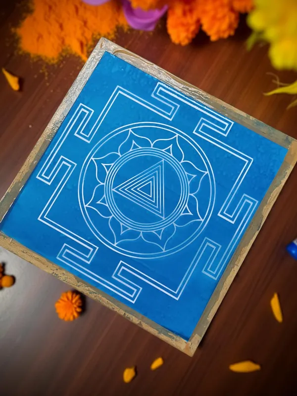 Kali_Mandala_Yantra_Rangoli_Design_Stencil_Wooden_Frame_pack_of_1_piece