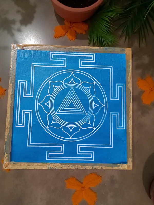 Kali_Mandala_Yantra_Rangoli_Design_Stencil_Wooden_Frame_pack_of_1_piece
