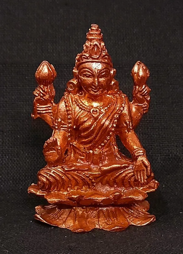 Brown_Handmade_Copper_Rarest_Astalakshmi_Combo_Set,_1.8_Inches_520_Gram_Pack_Of_8_Piece