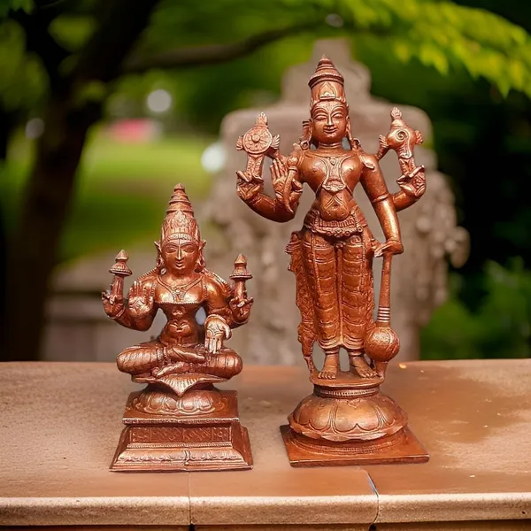 Brown_Copper_Idols_Of_God_Srinivasa_Perumal_With_Mahalakshmi,_6_Inches,_1_Kg,_Patina_Antique_Finish,_Pack_Of_2_Piece