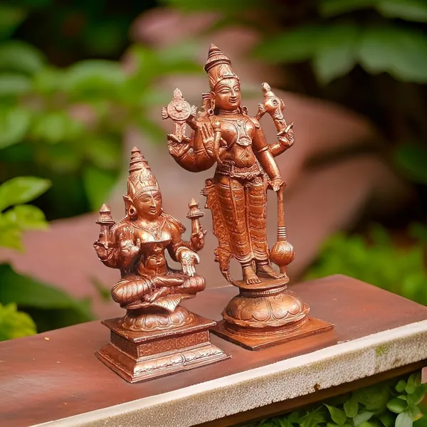 Brown_Copper_Idols_Of_God_Srinivasa_Perumal_With_Mahalakshmi,_6_Inches,_1_Kg,_Patina_Antique_Finish,_Pack_Of_2_Piece