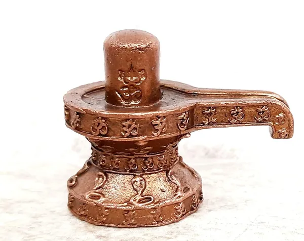 Brownish-Orange_Copper_Idols_India,_1.4_Inches,_Handmade_Shivalingam,_88G,_Patina_Antique_Finish,_Pack_Of_1_Piece