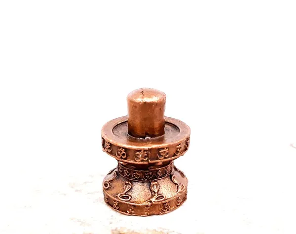 Brownish-Orange_Copper_Idols_India,_1.4_Inches,_Handmade_Shivalingam,_88G,_Patina_Antique_Finish,_Pack_Of_1_Piece