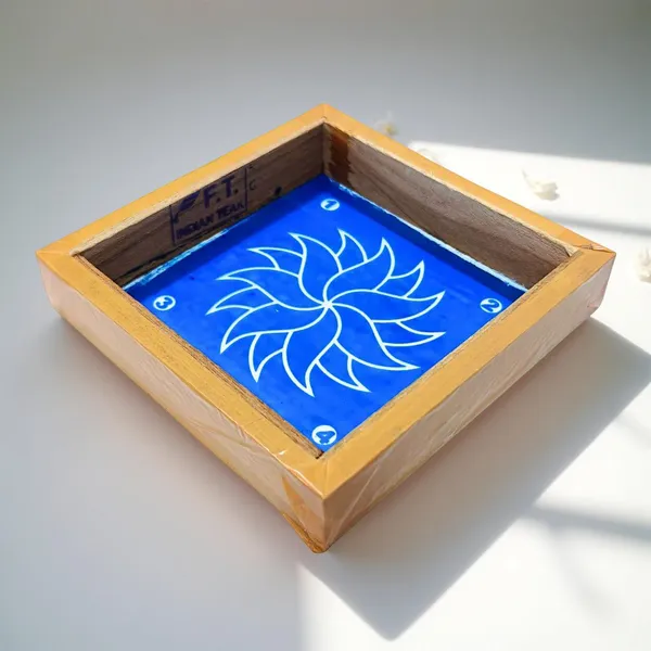 Searchers_Paradise_Creative_Flower_Design_Rangoli_Stencil_Wooden_5×5_Inches