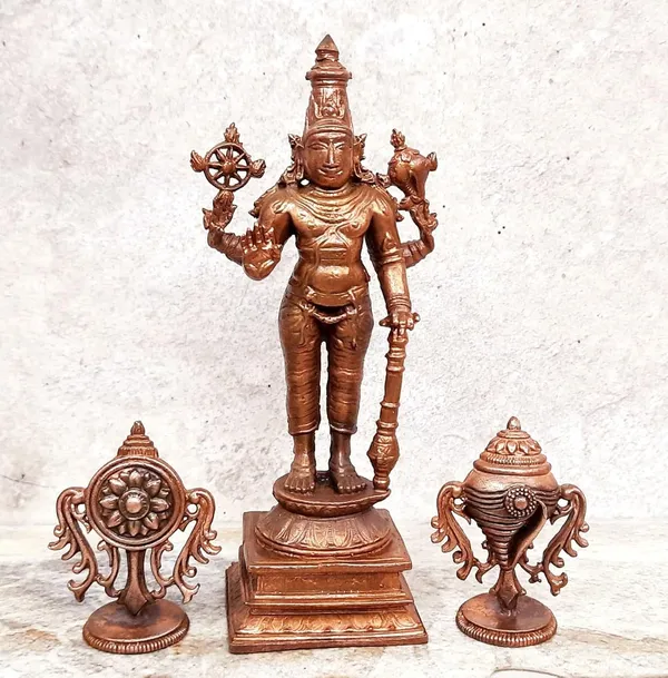 Brownish-Orange_Copper_Idols_Of_God_Srinivasa_Perumal_With_Sanghu_Chakram,_5.1_Inches,_420G,_Patina_Antique_Finish,_Pack_Of_3_Piece
