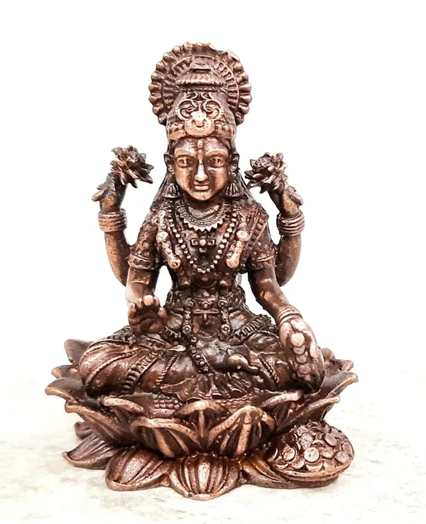 Brownish-Orange_Copper_Idols_India,_2_Inches,_Handmade_Mahalakshmi_Idol_With,_145G,_Patina_Antique_Finish,_Pack_Of_1_Piece