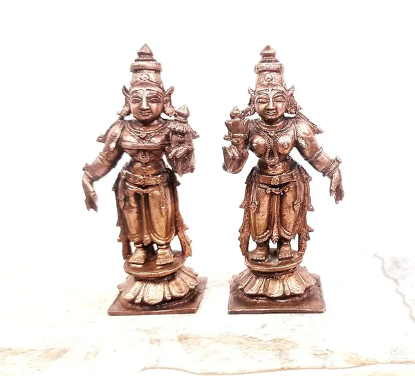 Brownish-Orange_Copper_Idols,_8._5_Cm,_Handmade_Goddess_Sridevi_Bhudevi_263_G,_Patina_Antique_Finish,_Pack_Of_2_Piece
