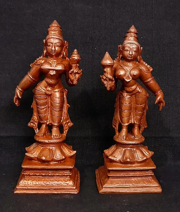 Brownish-Orange_Copper_Handmade_Sridevi_Bhuevi,_3.6_Inches,_416_Gram,_Pack_Of_2_Piece
