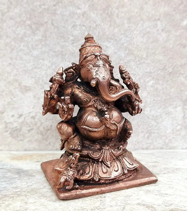 Brownish-Orange_Copper_Idols,_2.75_Inches,_Handmade_Ganesh_310Grams,_Patina_Antique_Finish,_Pack_Of_1_Piece