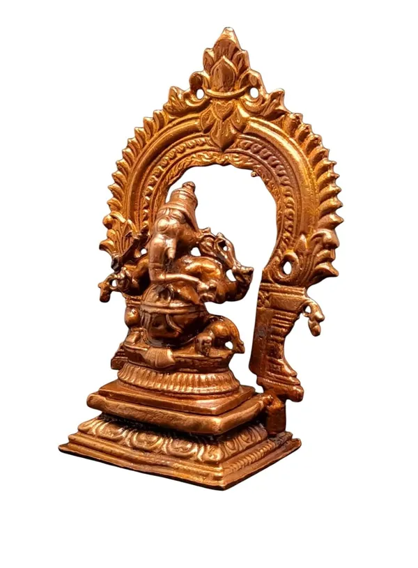 Brownish-Orange_Copper_Idols_Of_God_Ganesh_With_Prabhavalli,_3.3_Inches,_146G,_Patina_Antique_Finish,_Pack_Of_2_Piece