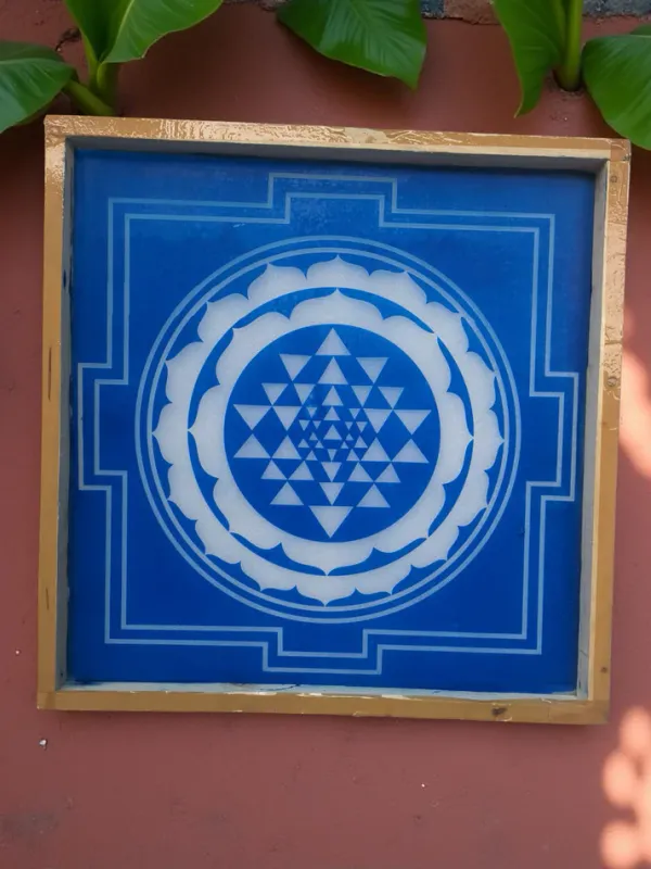 Searchers Paradise Rangly jumbo Sri Chakra Yantra Rangoli Stencil ...