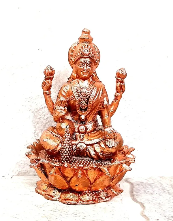 Brown_Copper_Idols_Of_Maha_Lakshmi,_2.8_Inches,_248G,_Handmade,_Pack_Of_1_Piece