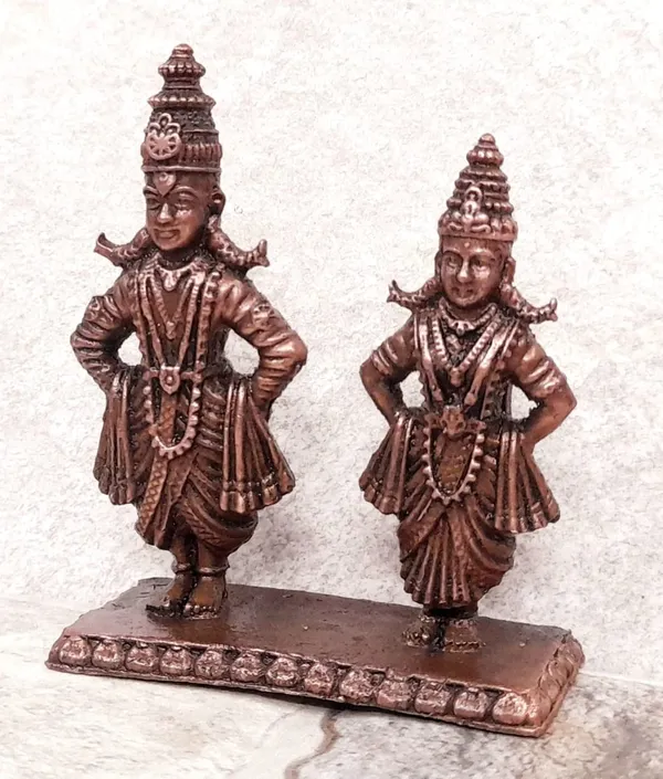 Brownish-Orange_Copper_Idols_India,_3.2_Inches,_Handmade_Vitthal_Rukmani_Stand,_210G,_Patina_Antique_Finish,_Pack_Of_1_Piece
