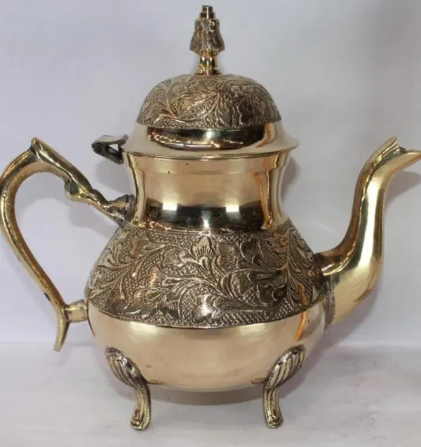 Searchers_Paradise_Brass_Designer_Tea_Pot_Ketali_Kettle_8_inches