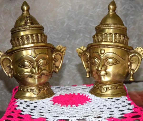 Searchers_Paradise_Brass_Shiva_Gauri_Head_God_Idol_Statue_Mukhalinga_Parvati_Face,_Table_Decor_