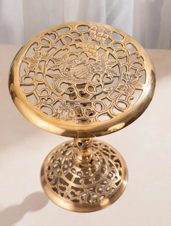 Searchers_Paradise_Handcrafted_Decorative_Accent_Table_with_Intricate_Carving,_Vintage_Pedestal_Stand_for_Living_Room,_Bedroom_&_Home_Décor