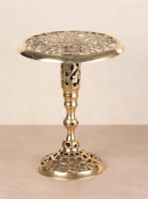 Searchers_Paradise_Handcrafted_Decorative_Accent_Table_with_Intricate_Carving,_Vintage_Pedestal_Stand_for_Living_Room,_Bedroom_&_Home_Décor