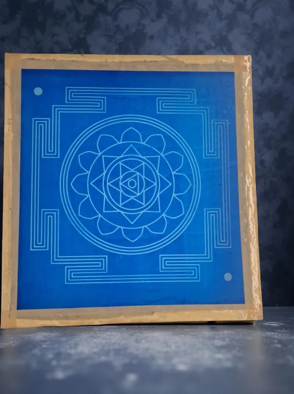 Searchers_Paradise_Rangly_Surya_Mandala_Yantra_1_Rangoli_Stencil_Wooden_9x10_Inches_Pack_of_1_piece