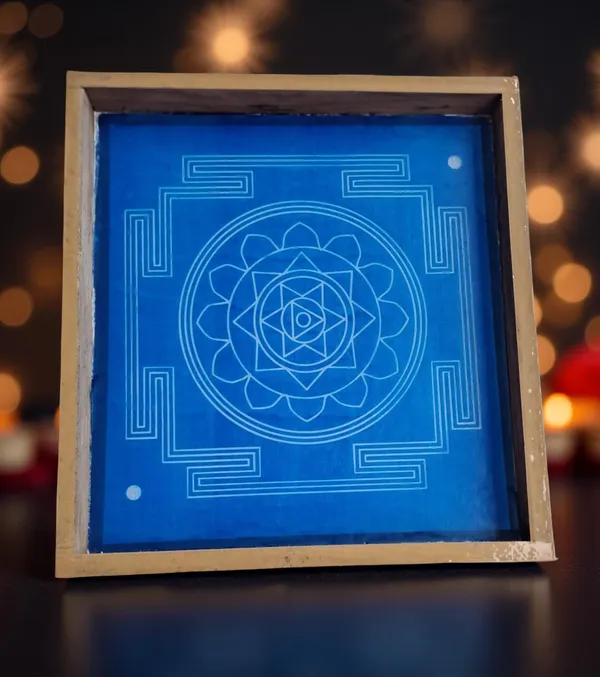Searchers_Paradise_Rangly_Surya_Mandala_Yantra_1_Rangoli_Stencil_Wooden_9x10_Inches_Pack_of_1_piece