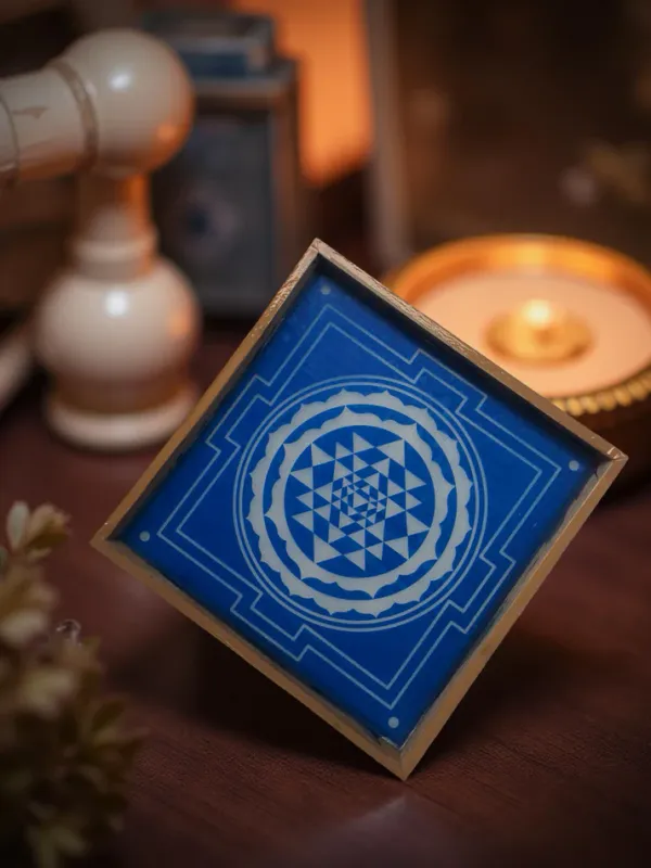 Searchers_Paradise_Sri_Chakra_Yantra_Rangoli_Stencil_Wooden_13x13_Inches_Pack_of_1_piece