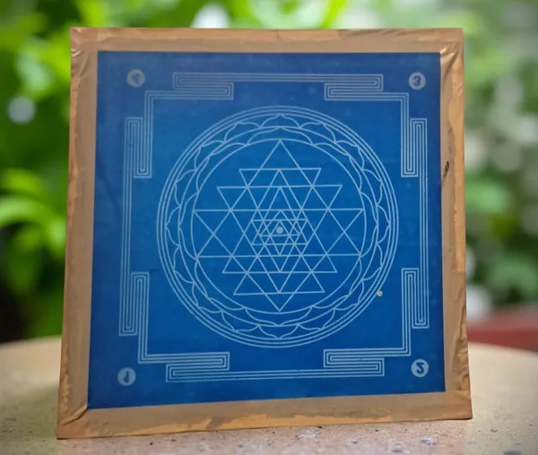 Searchers_Paradise_Sri_Chakra_Yantra__Rangoli_Stencil_Wooden_13x13_Inches_Pack_of_1_piece