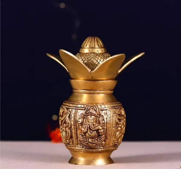 Searchers_Paradise__Brass_Kalash_Lakshmi_and_Ganesh_8_inches