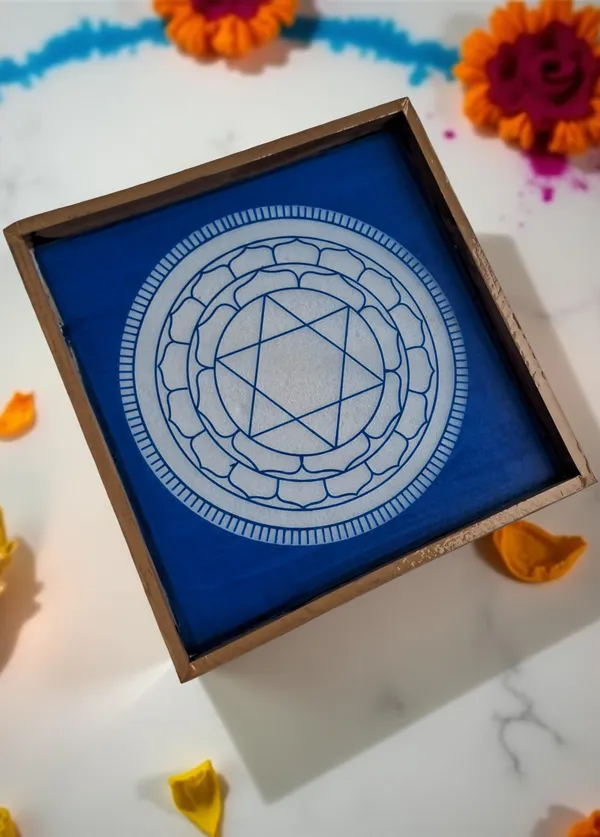 Searchers_Paradise__Sudarshana_Mandala_1_Yantra__Rangoli_Stencil_Wooden_13x13_Inches_Pack_of_1_piece