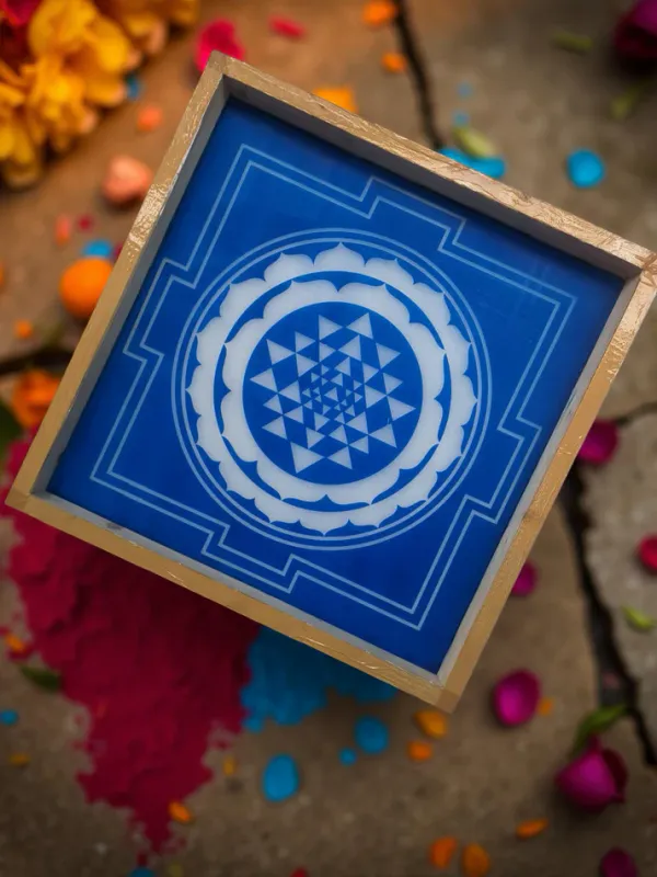 Searchers_Paradise_jumbo_Sri_Chakra_Yantra_Rangoli_Stencil_Wooden_20*20_Inches_Pack_of_1_piece