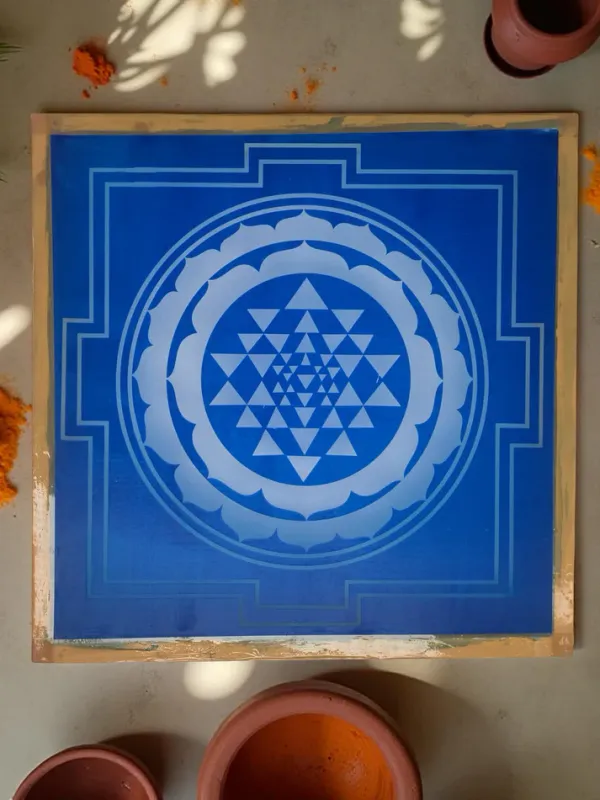 Searchers_Paradise_jumbo_Sri_Chakra_Yantra__Rangoli_Stencil_Wooden_24*24_Inches_Pack_of_1_piece