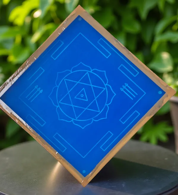 Shyama_kali_yantra_Rangoli_Design_Stencil_Wooden_Frame_pack_of_1_piece
