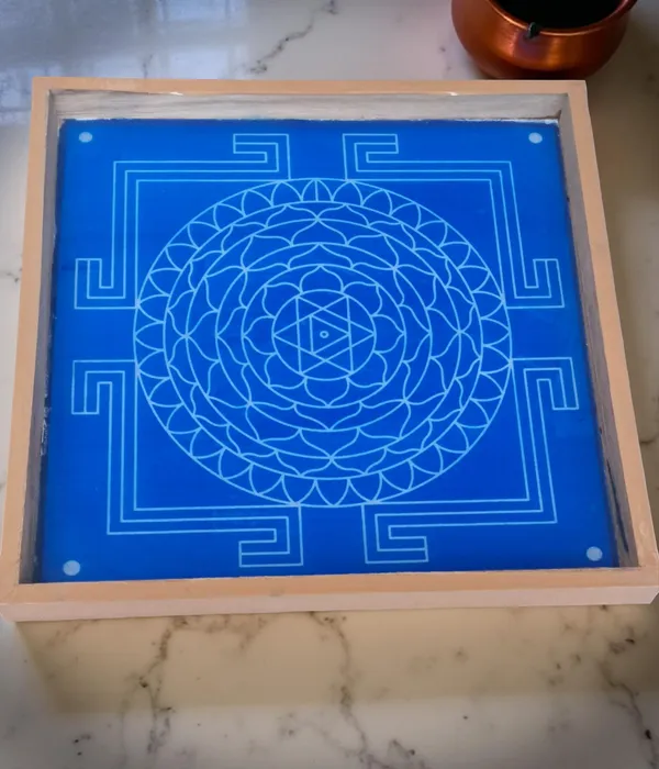 Sri_Rama_Yantra_Model_2__Rangoli_Design_Stencil_Wooden_Frame_pack_of_1_piece