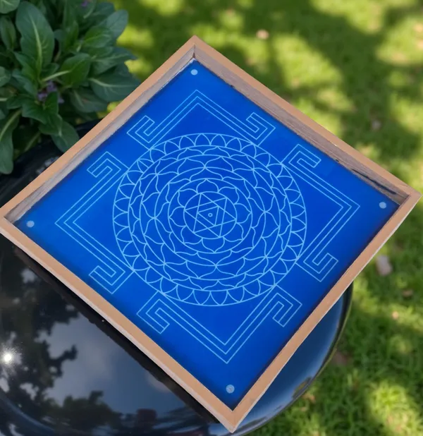 Sri_Rama_Yantra_Model_2__Rangoli_Design_Stencil_Wooden_Frame_pack_of_1_piece