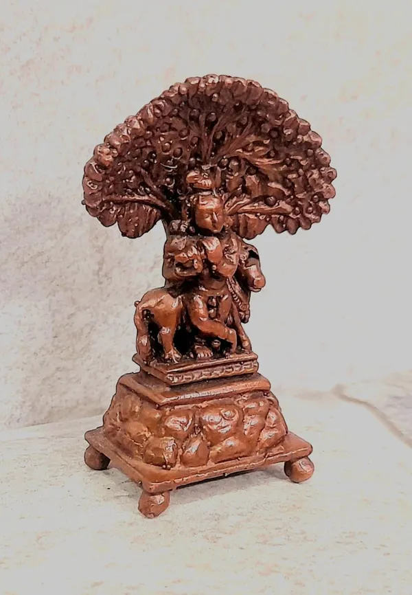 Brown_Copper_Idols_Of_God_Krishna,_Height_4.8_Cm,_36_Gram,_Handmade,_Pack_Of_1_Piece