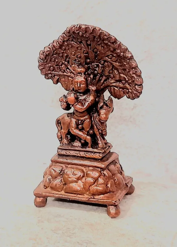 Brown_Copper_Idols_Of_God_Krishna,_Height_4.8_Cm,_36_Gram,_Handmade,_Pack_Of_1_Piece