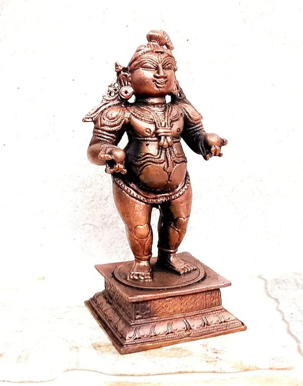 Brownish-Orange_Copper_Idols_Of_God_Bal_Krishna_With_Laddu,_4.3_Inches,_480G,_Patina_Antique_Finish,_Pack_Of_1_Piece