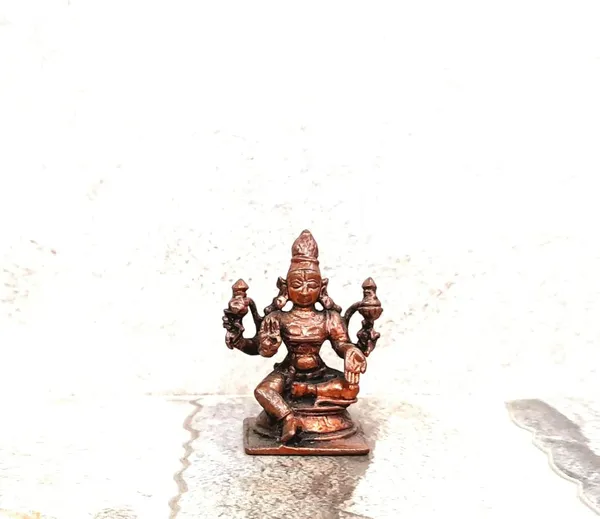 Copper_With_Antique_Finish_Copper_Handmade_Lakshmi_Idols_India,_1.7Inches,_40G,_Patina_Antique_Finish,_Pack_Of_1_Piece